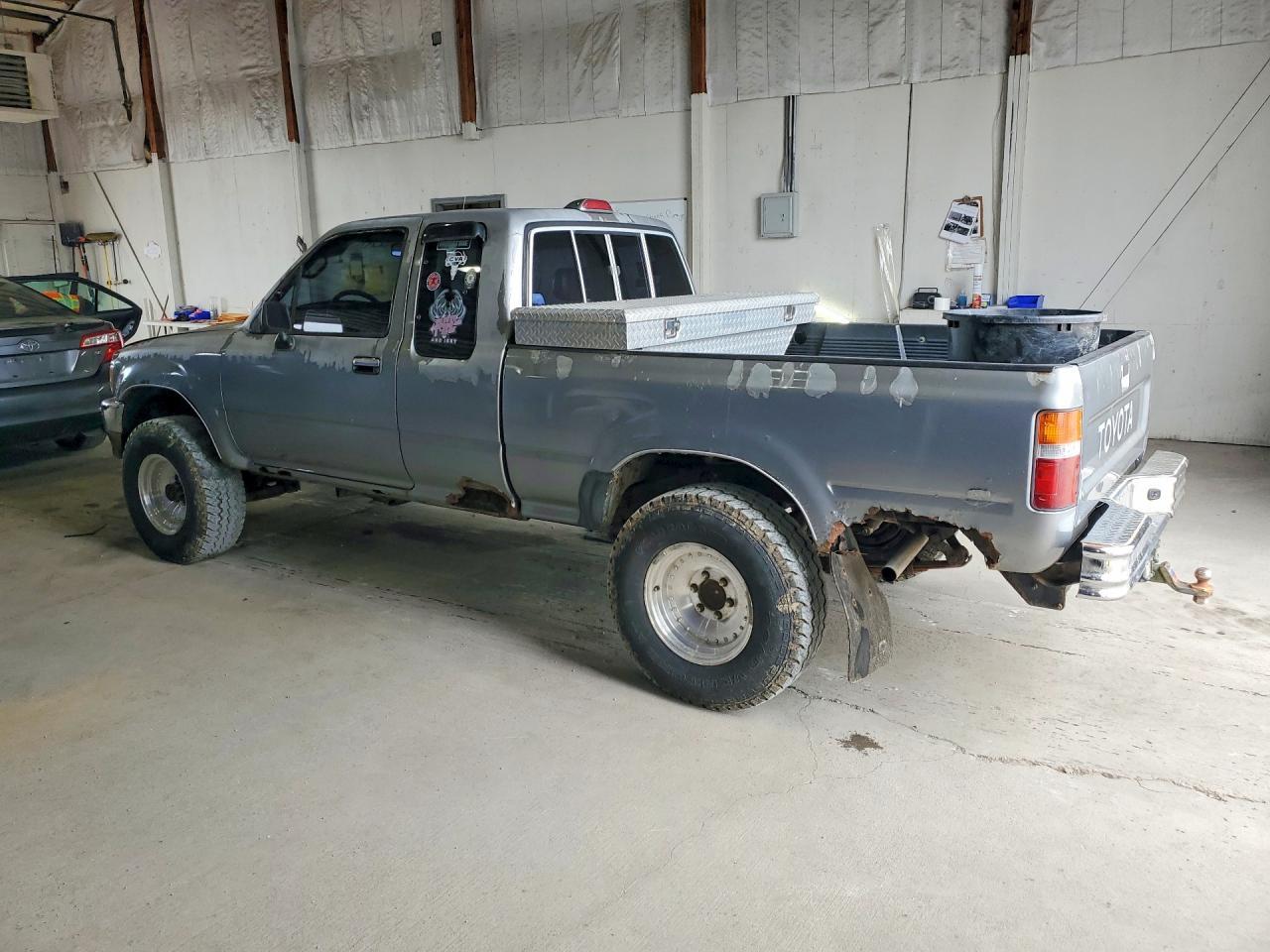 1994 Toyota Pickup DX