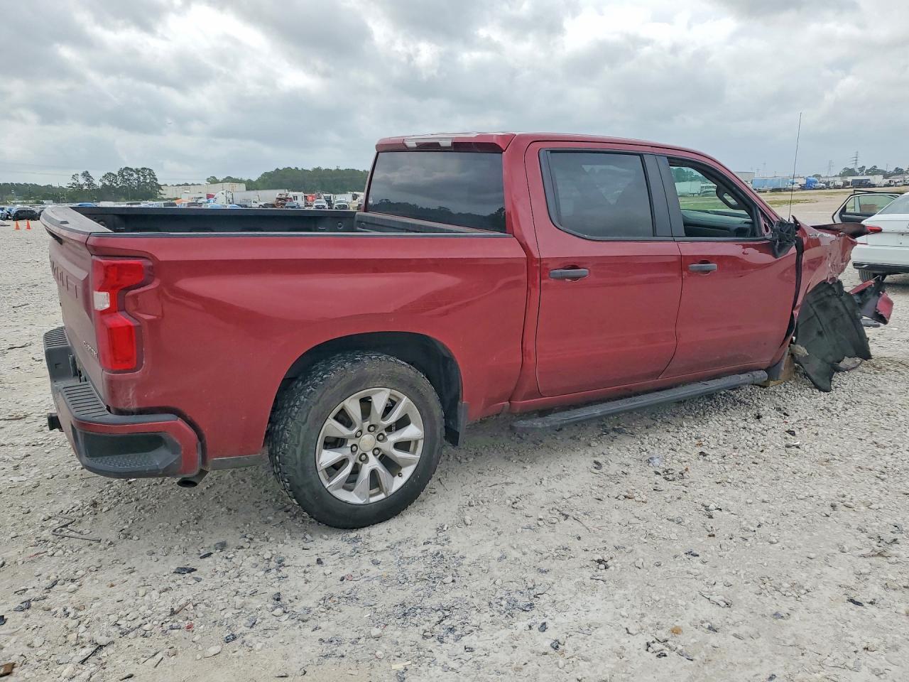 2020 Chevrolet Silverado C1500 Custom