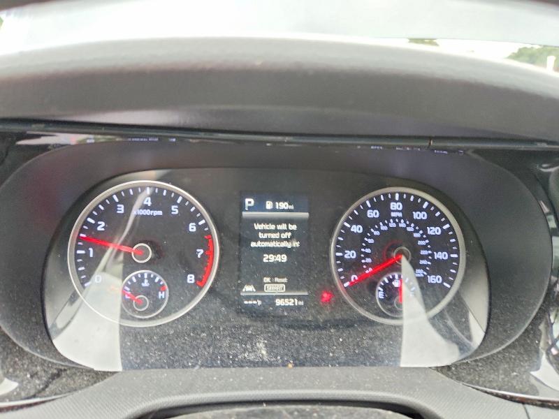 2022 KIA K5 lxs