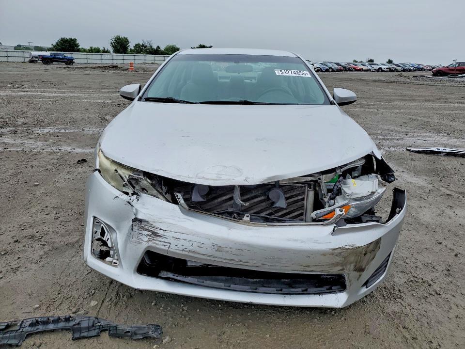 2014 Toyota Camry le