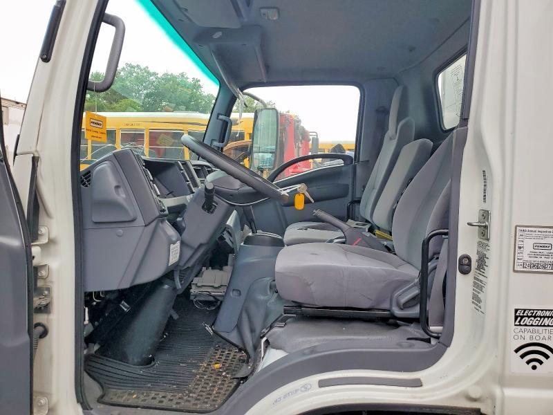 2021 Isuzu NPR HD BOX Truck