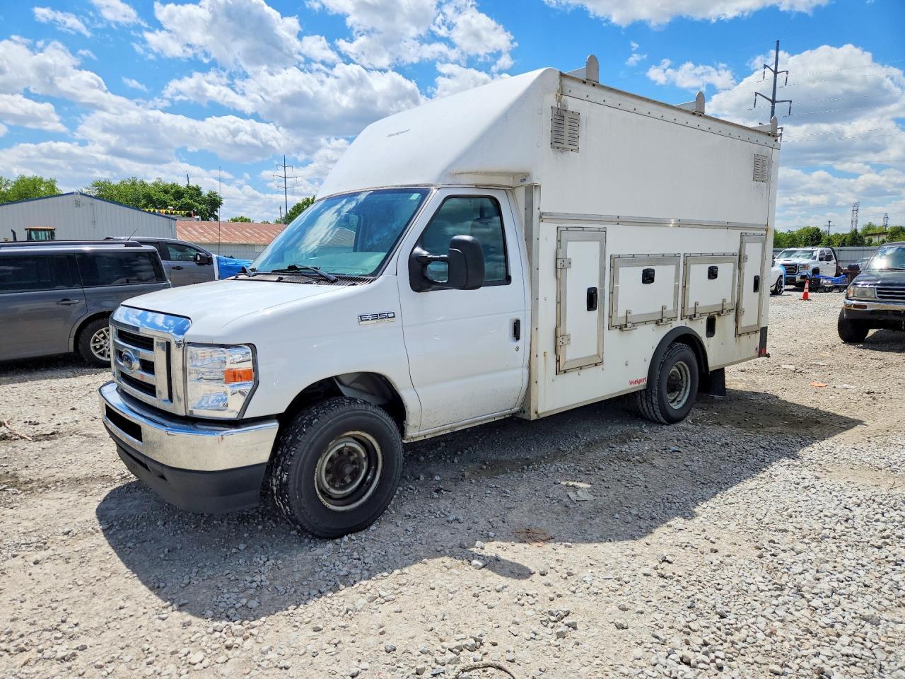 2021 Ford E350 Delivery Truck