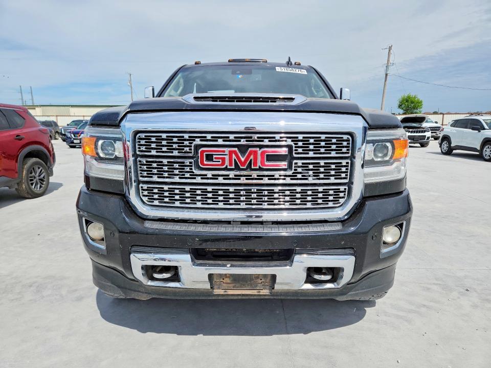 2018 GMC Sierra K2500 Denali