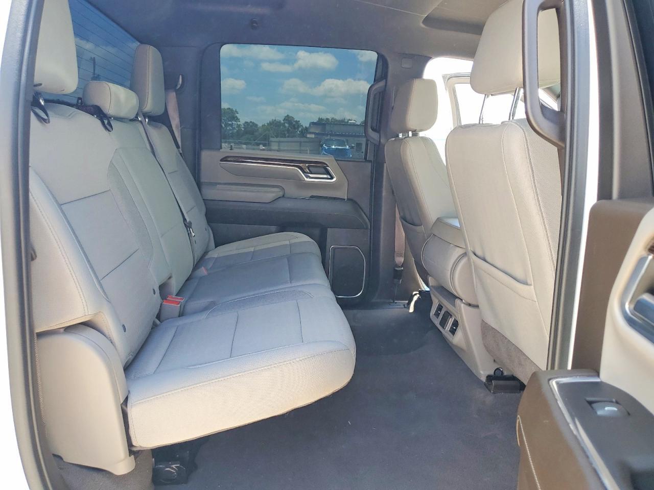 2024 GMC Sierra K3500 SLE