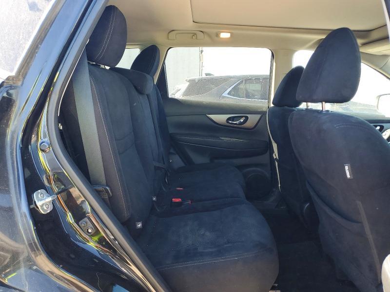 2016 Nissan Rogue sv