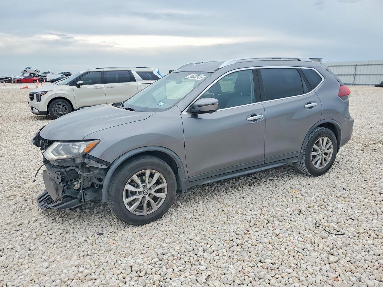 2018 Nissan Rogue s