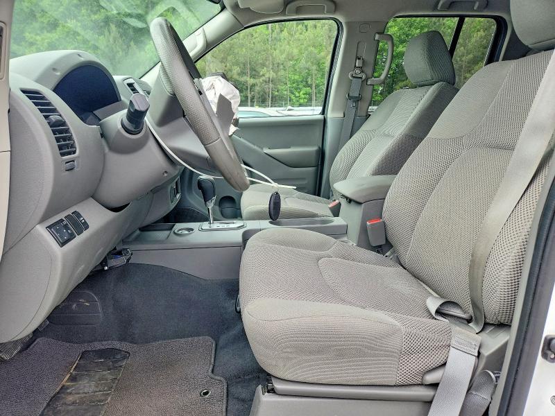 2021 Nissan Frontier SV