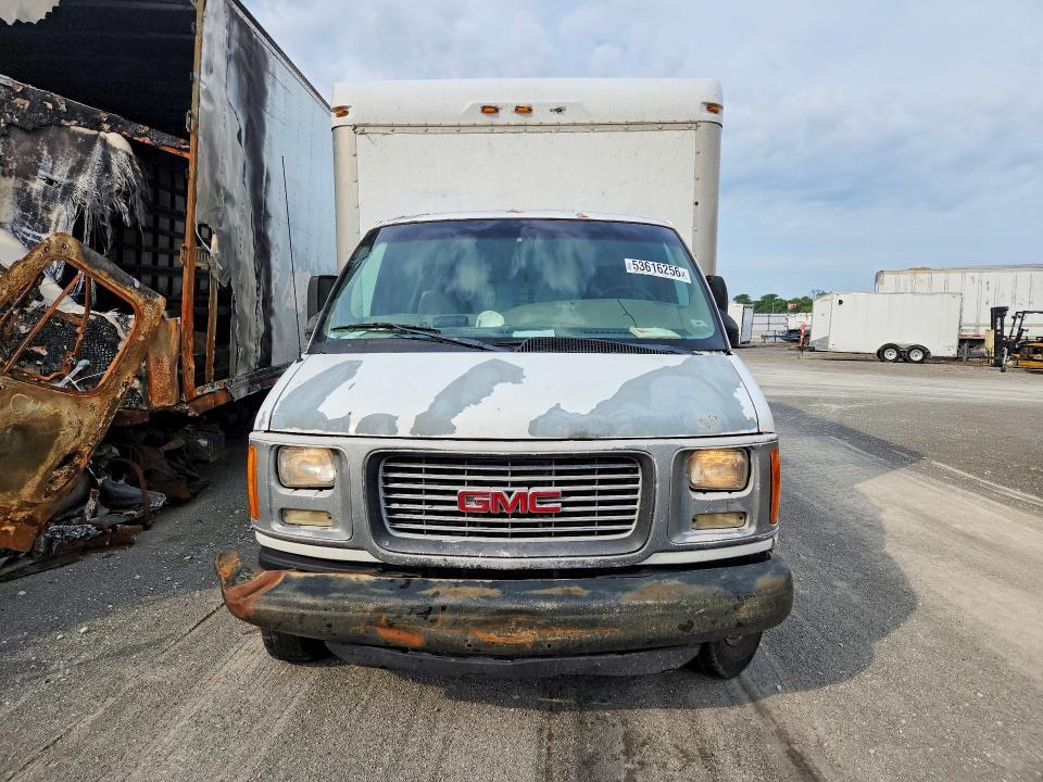 2001 GMC Savana