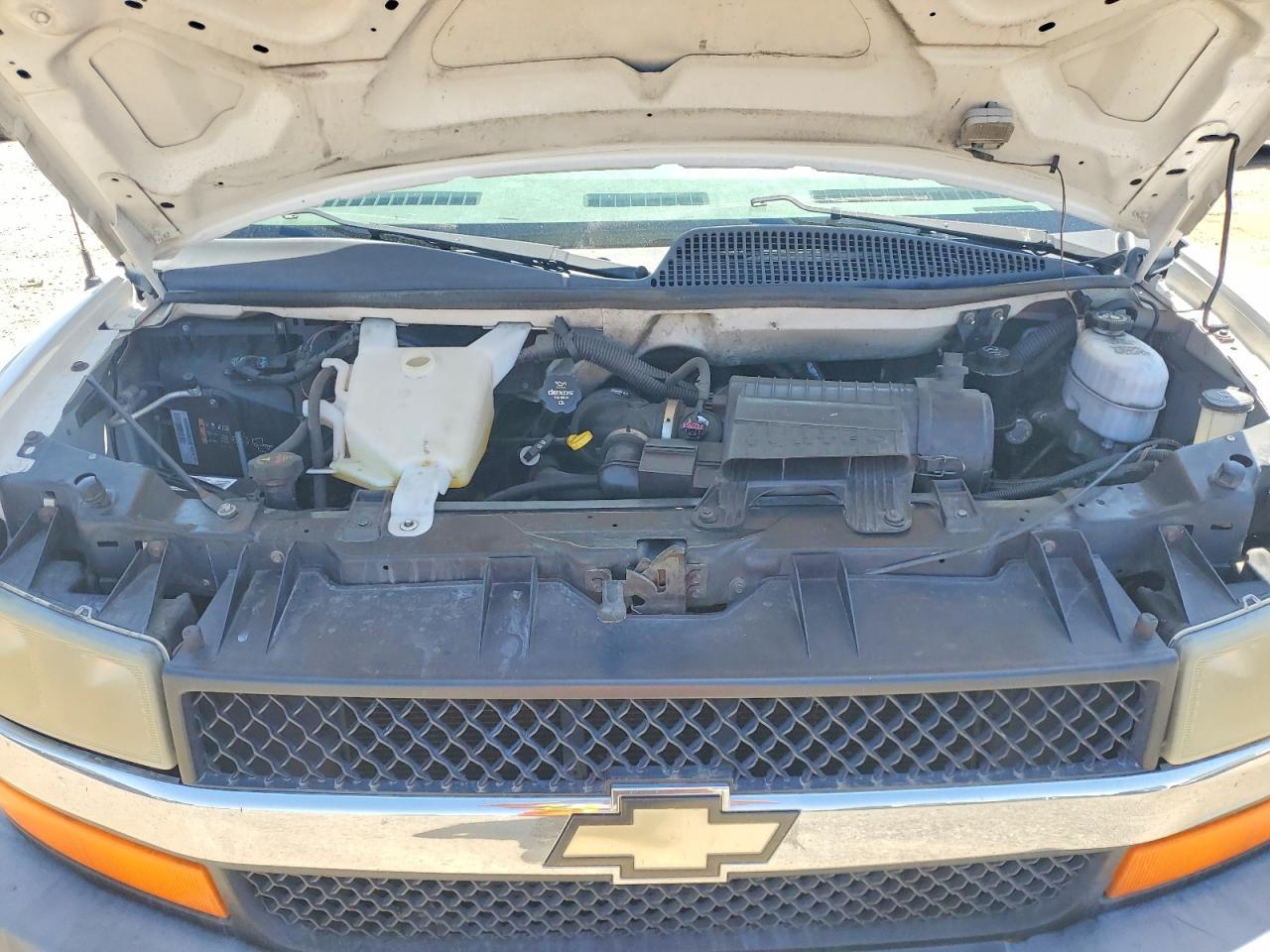 2013 Chevrolet Express G3500 LS
