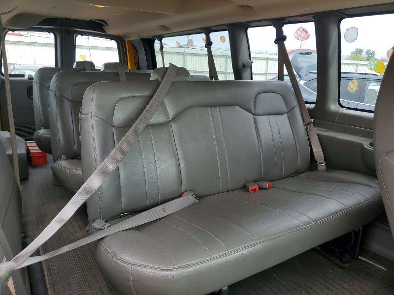 2015 Chevrolet Express G3500 LS
