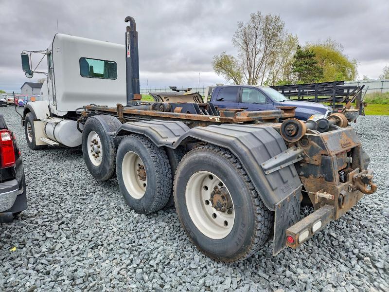 2011 Kleemann 2011 Kenworth T800 ROLL-OFF Container Truck