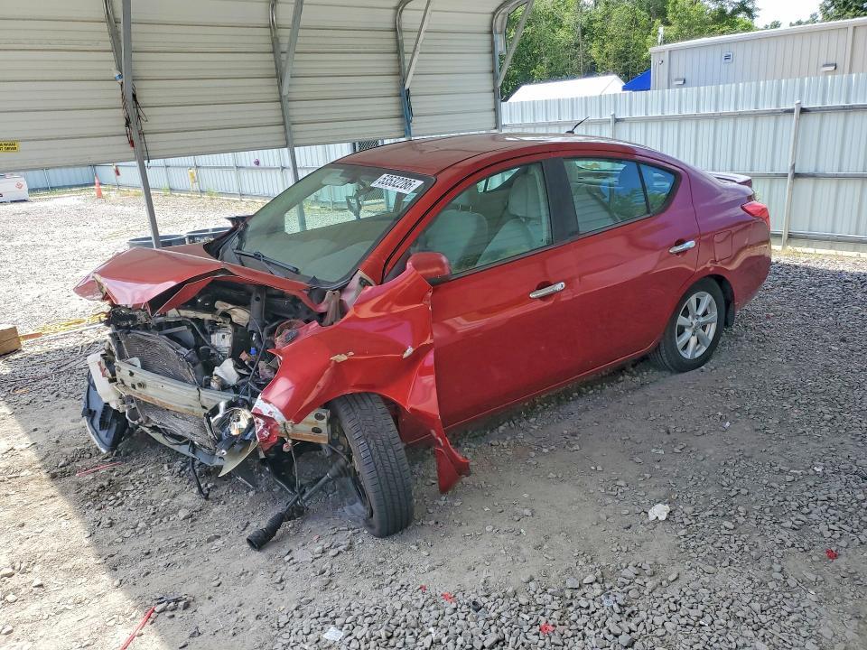 2014 Nissan Versa 1.6 sv