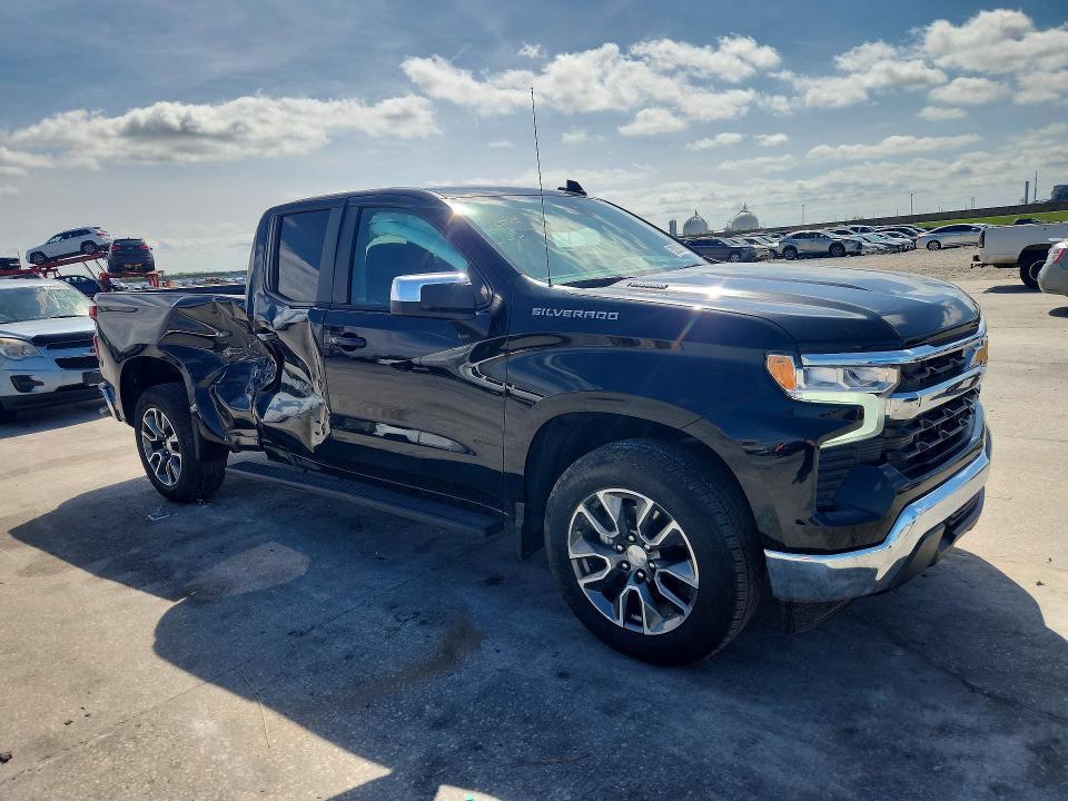 2024 Chevrolet Silverado C1500 LT