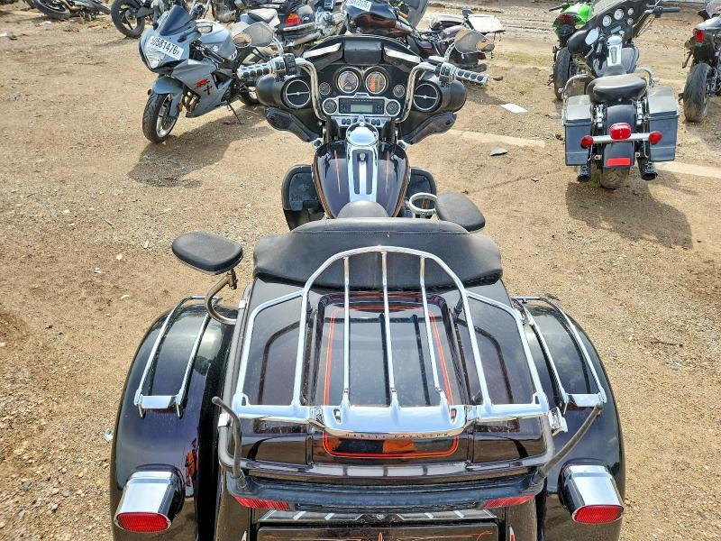 2013 Harley-Davidson Flhxstse