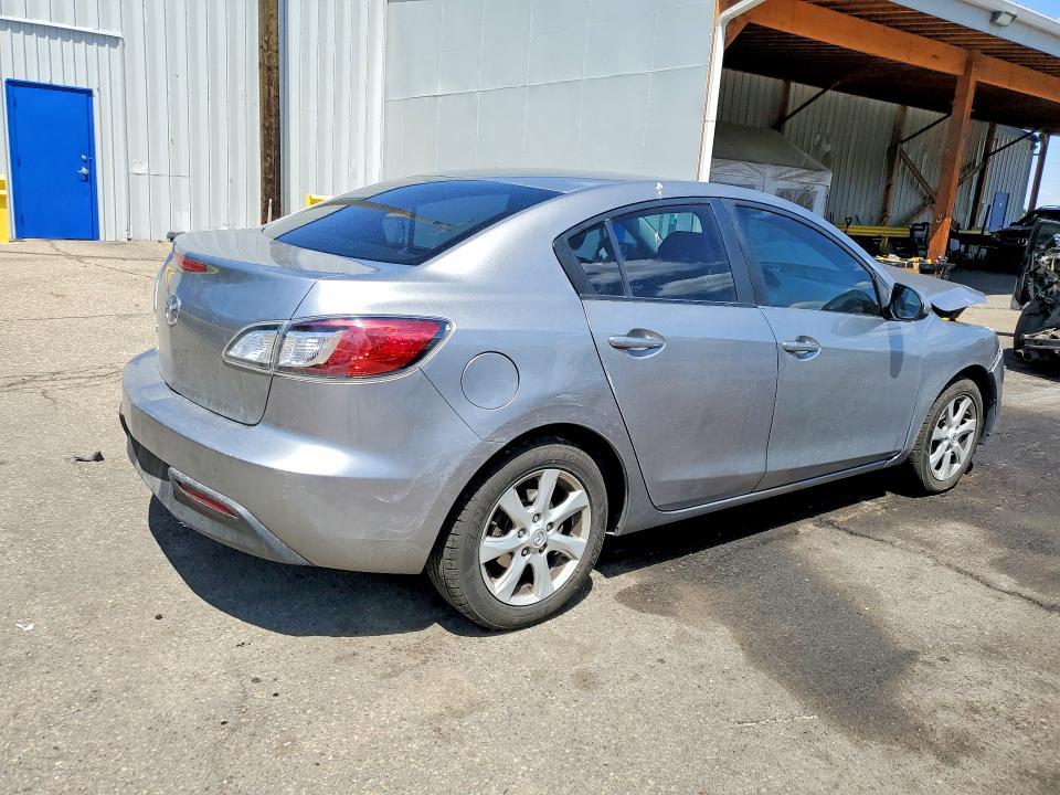 2011 Mazda 3 I