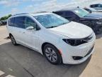 2018 Chrysler Pacifica Hybrid Limited