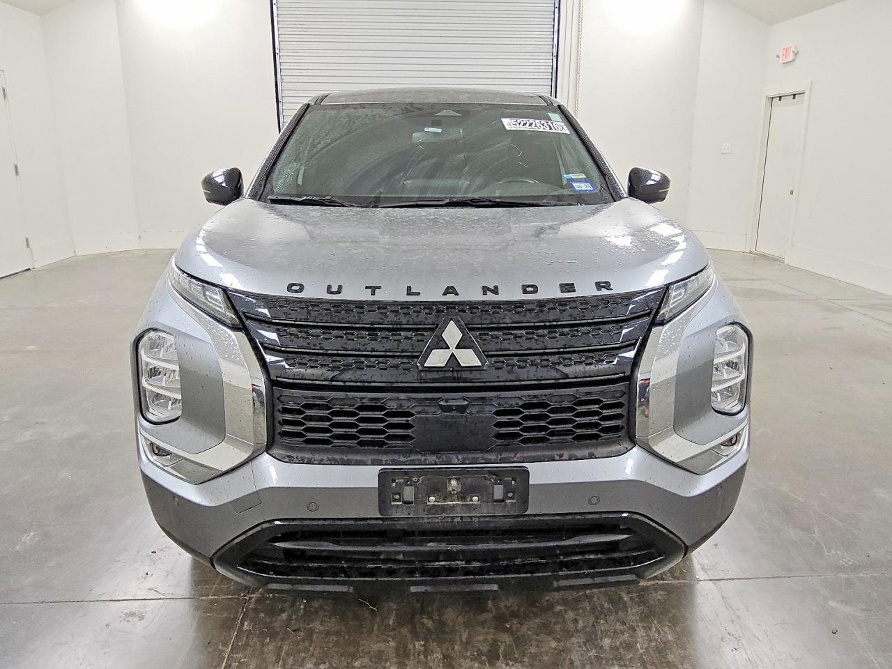 2023 Mitsubishi Outlander se