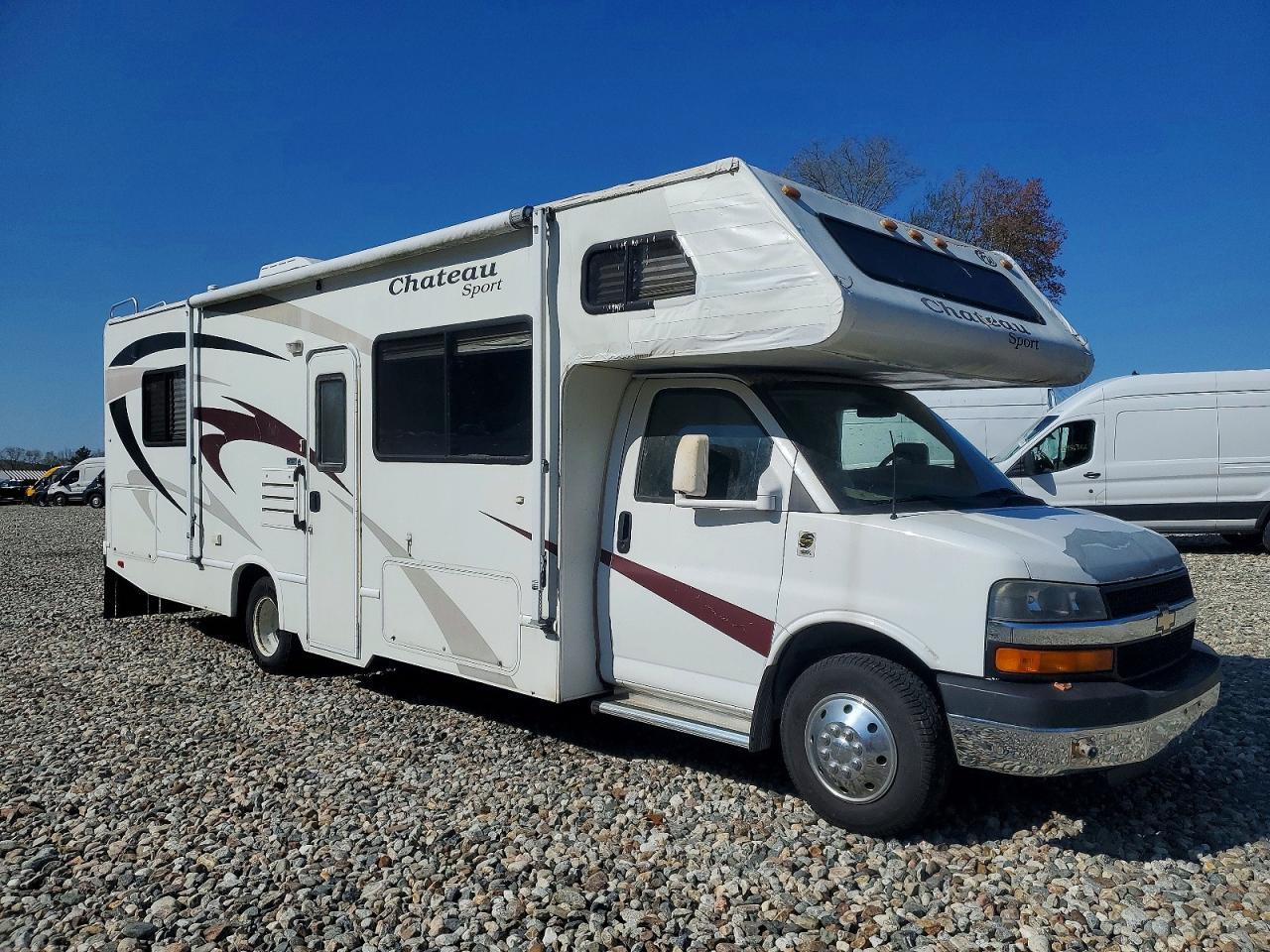 2008 Chev Express G3500