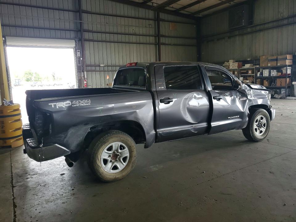 2018 Toyota Tundra Crewmax SR5