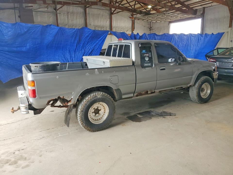 1994 Toyota Pickup DX