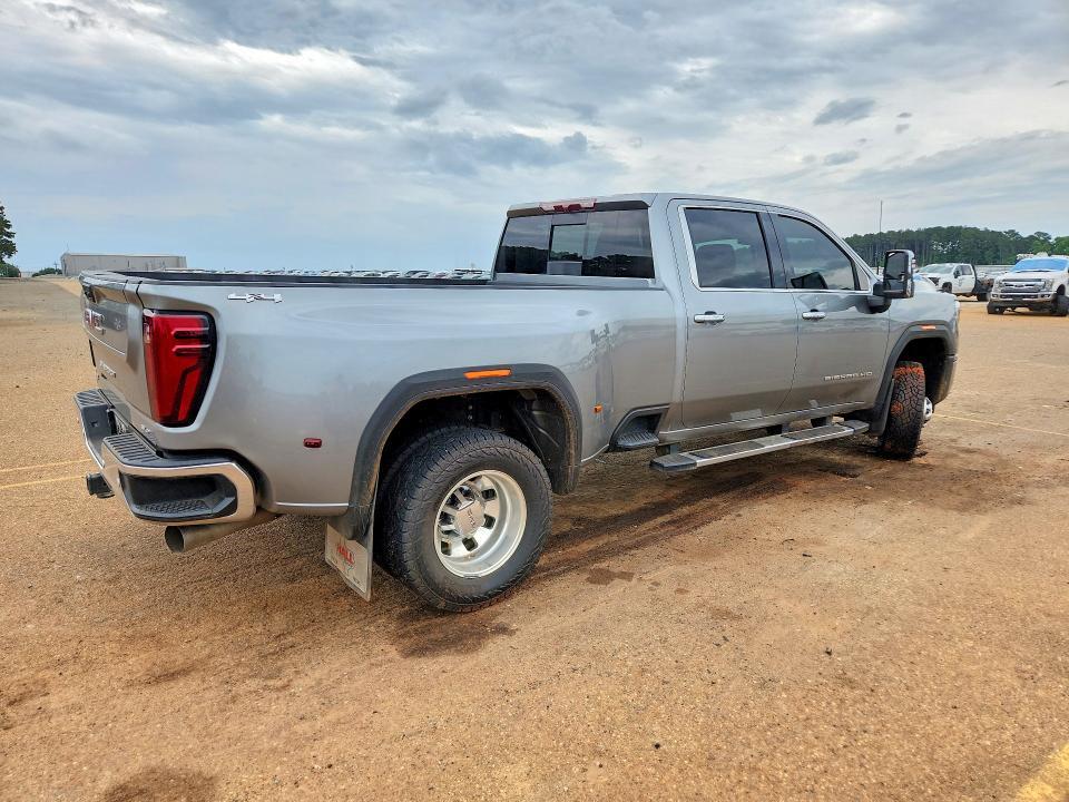2025 GMC Sierra K3500 slt