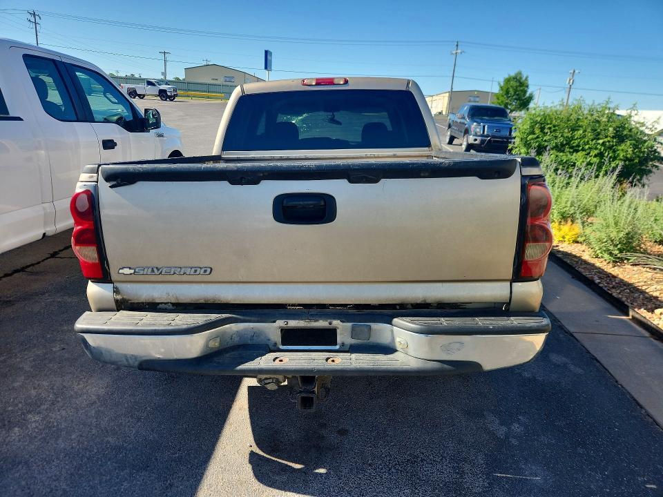 2004 Chevrolet Silverado C1500