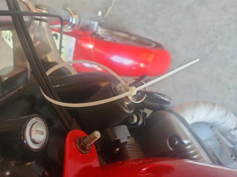 2005 Harley-Davidson XL883 C