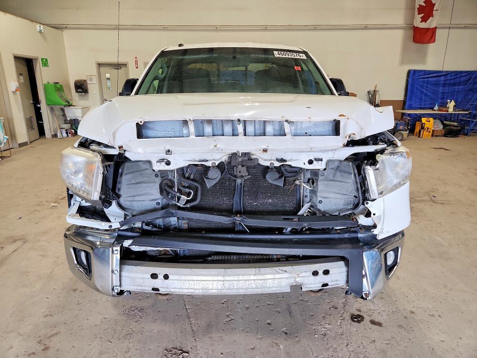 2015 Toyota Tundra SR