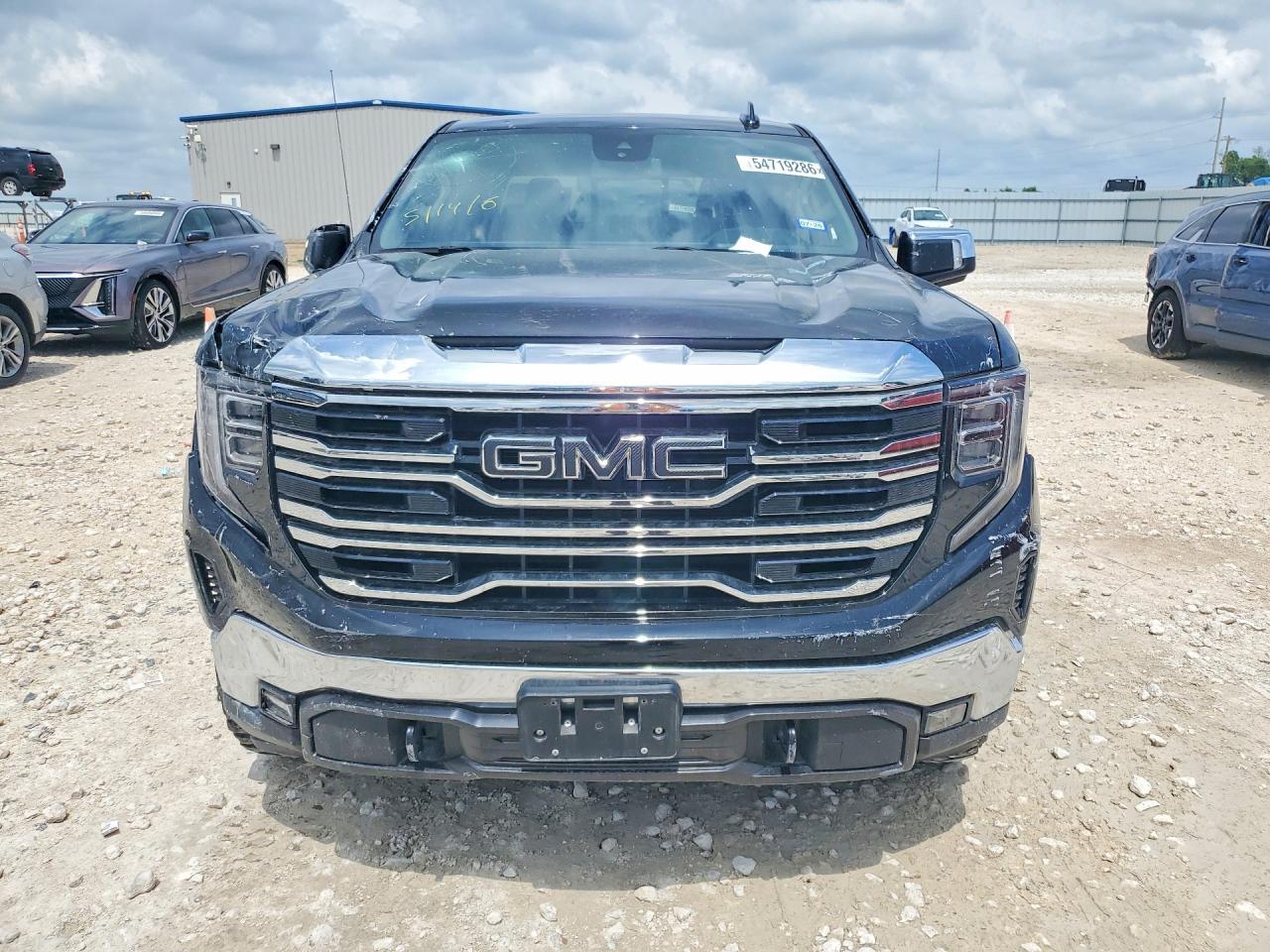 2022 GMC Sierra K1500 SLT