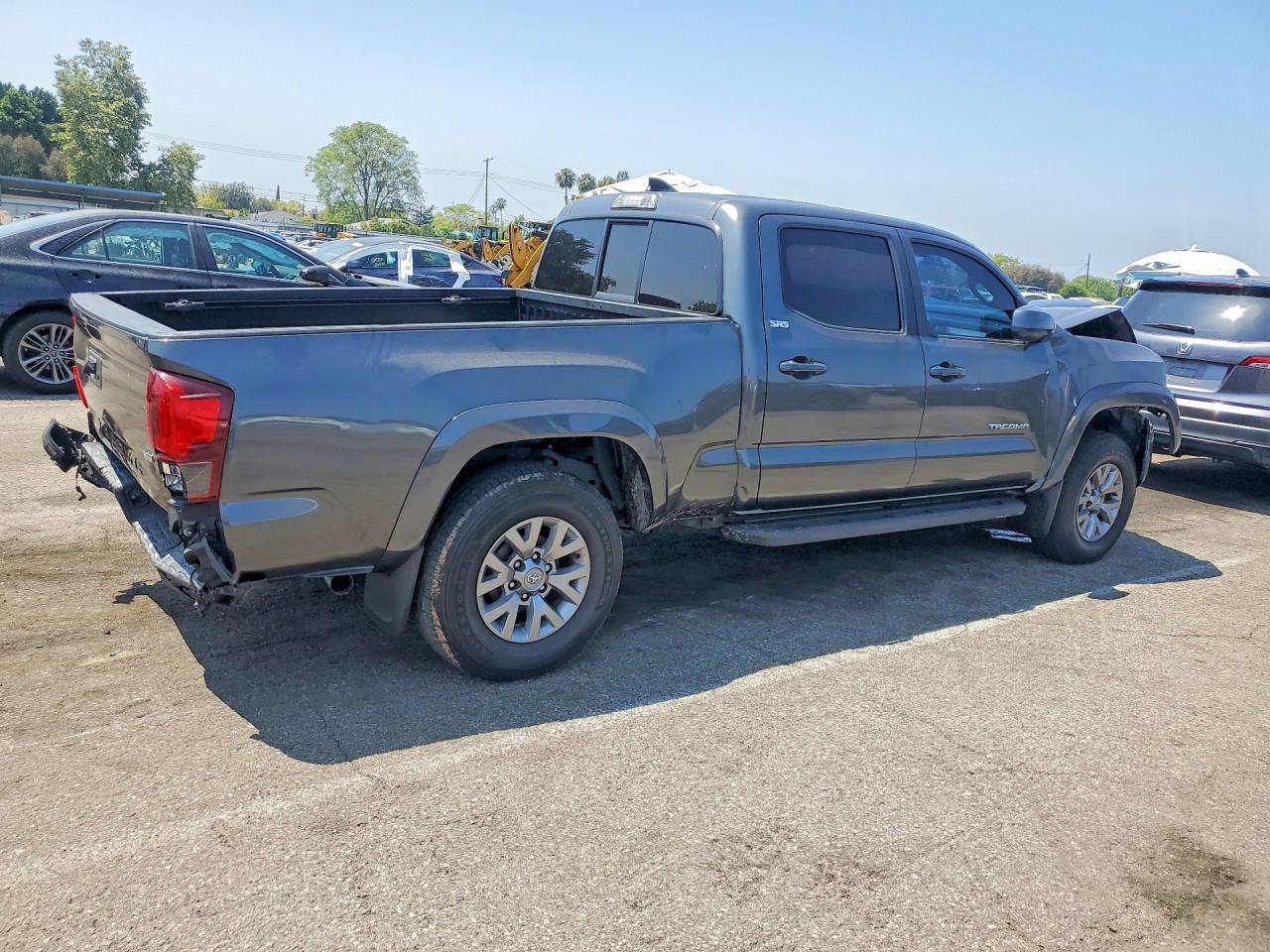 2017 Toyota Tacoma SR5 V6