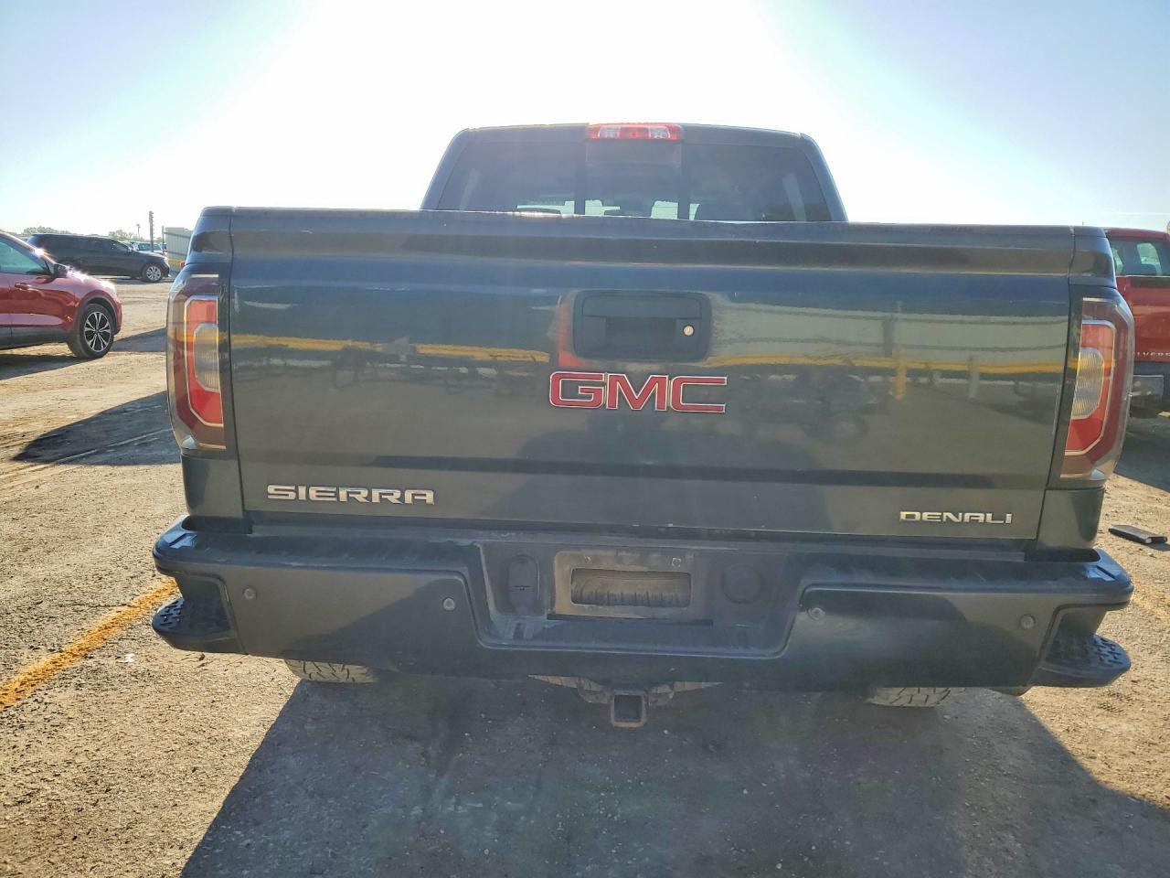 2018 GMC Sierra K1500 Denali