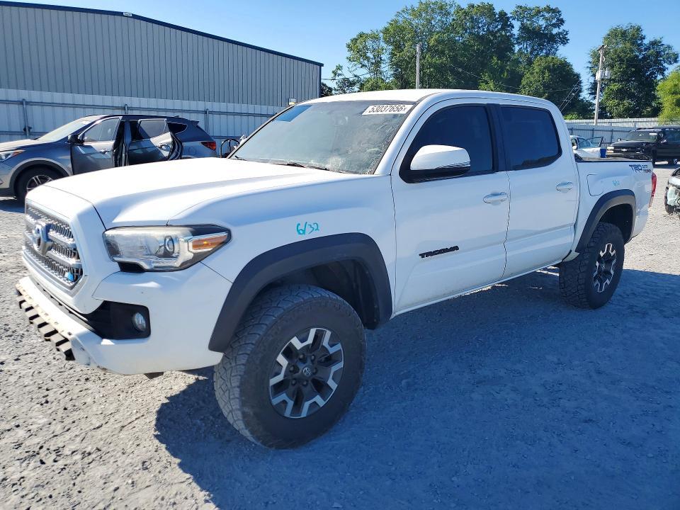 2017 Toyota Tacoma trd Off-road