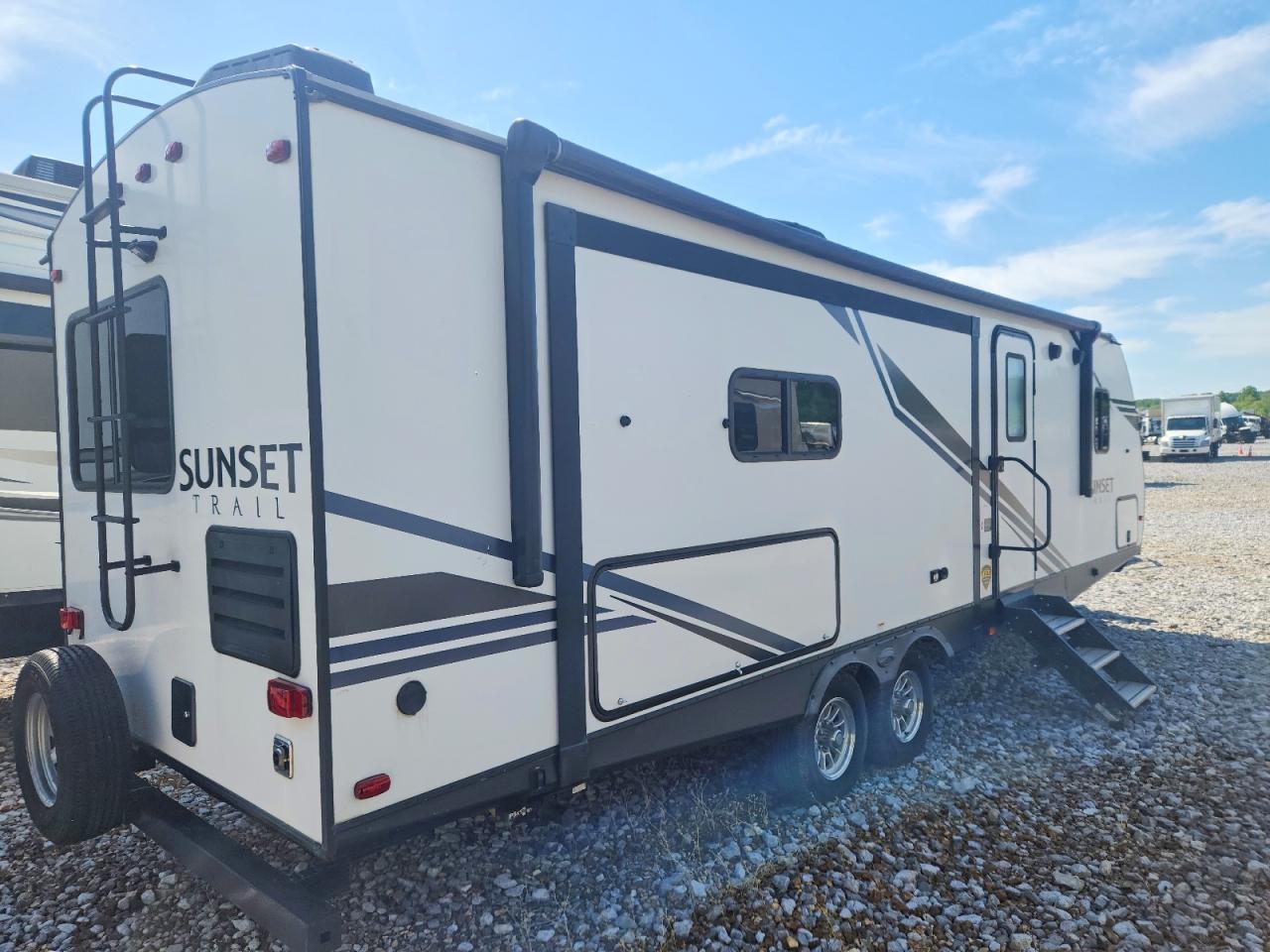 2020 Keystone Trailer