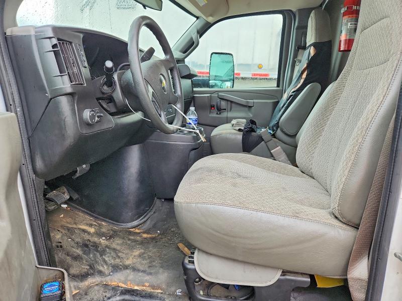 2019 Chevrolet Express BOX Truck