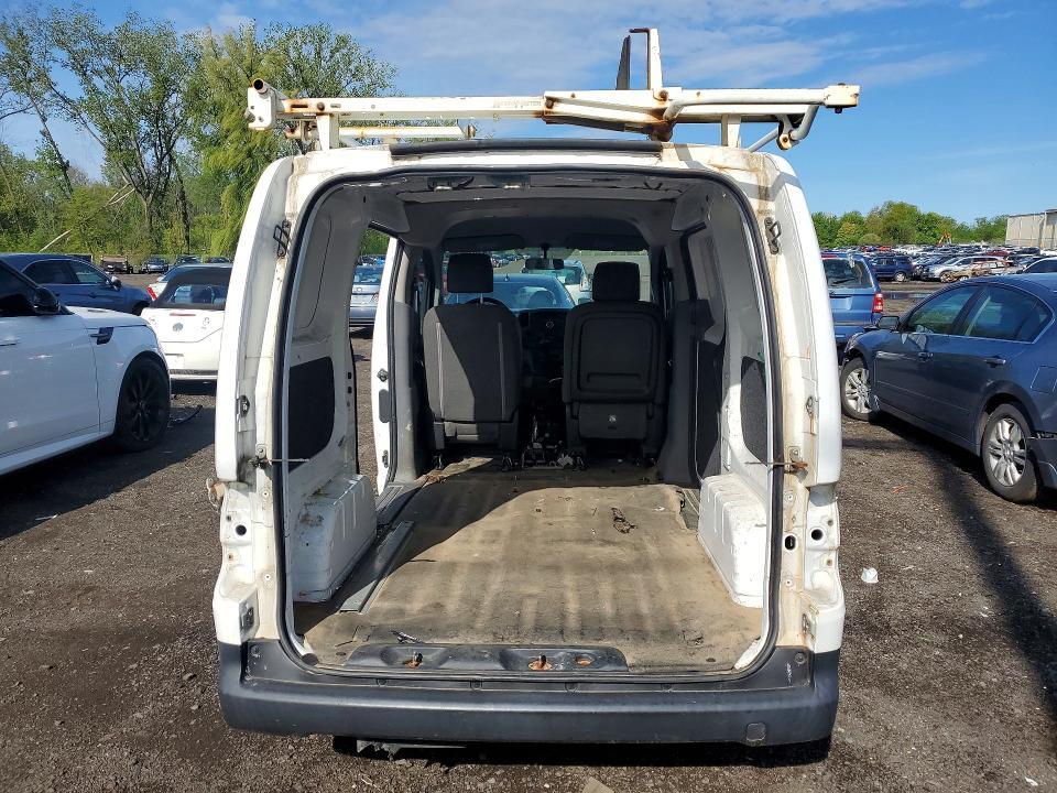 2015 Nissan NV200 S