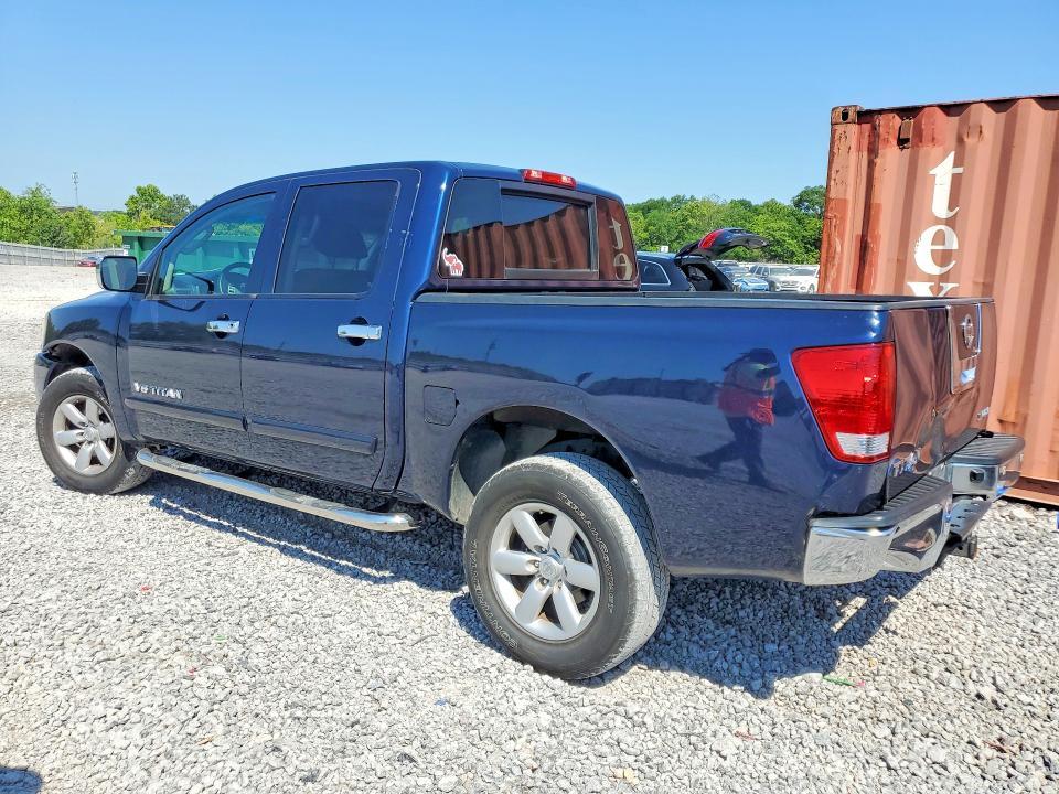 2011 Nissan Titan SV