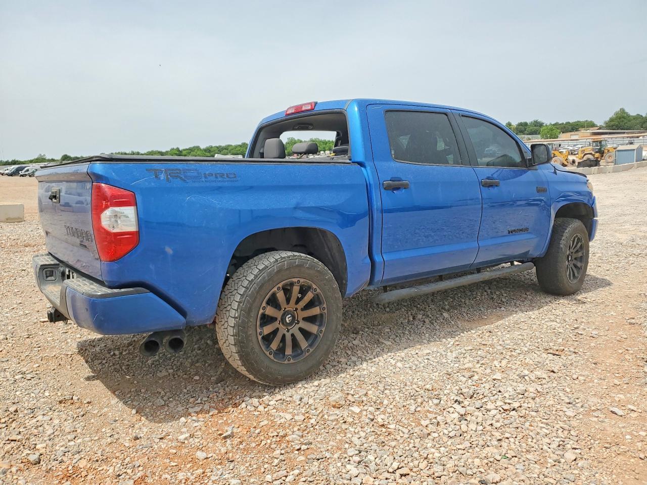 2018 Toyota Tundra Crewmax SR5