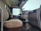 2016 Volvo VNL Semi Truck