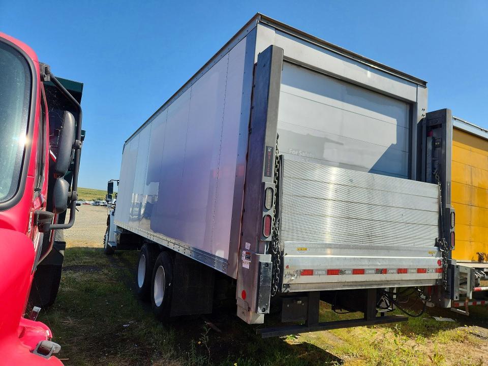 2020 Freightliner Business Class M2 Refrigerated BOX Truck