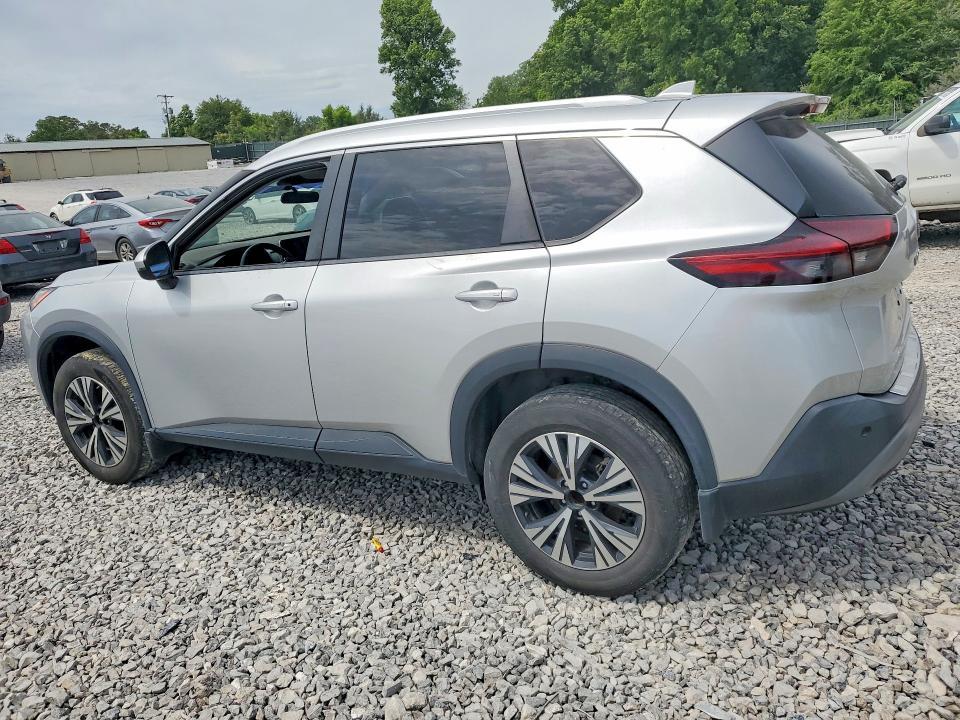 2022 Nissan Rogue sv