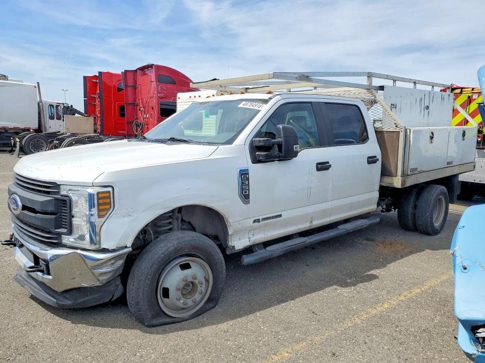 2019 Ford F350 Super Duty Utility / Service Truck