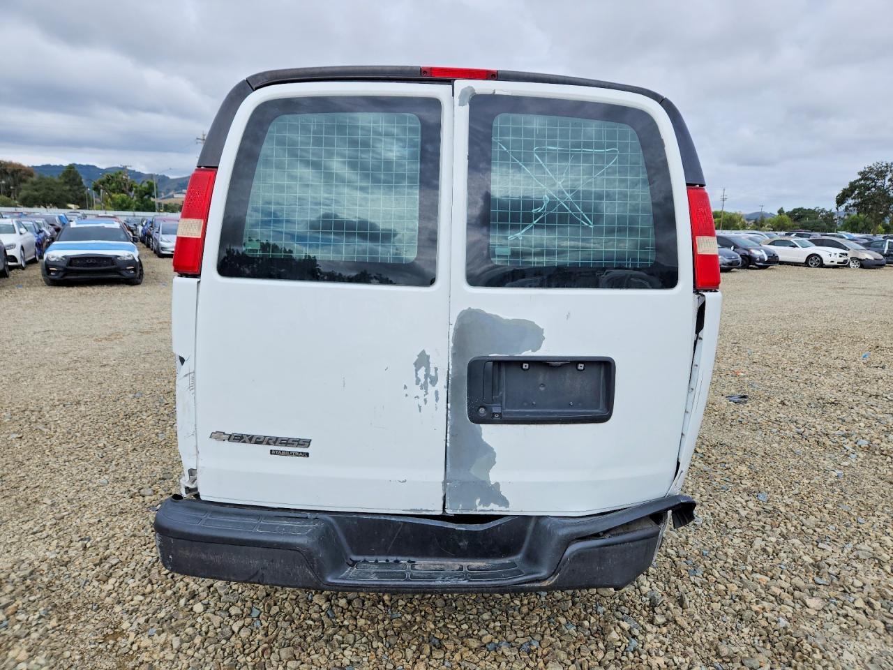 2013 Chevrolet Express G2500