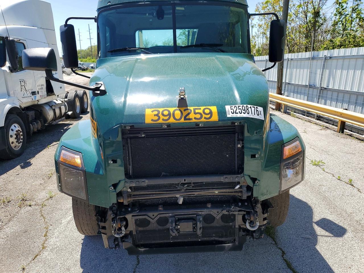 2020 Mack Anthem Semi Truck