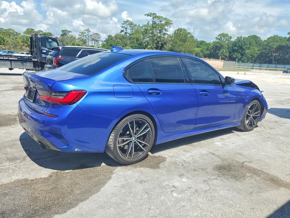 2022 BMW 330i