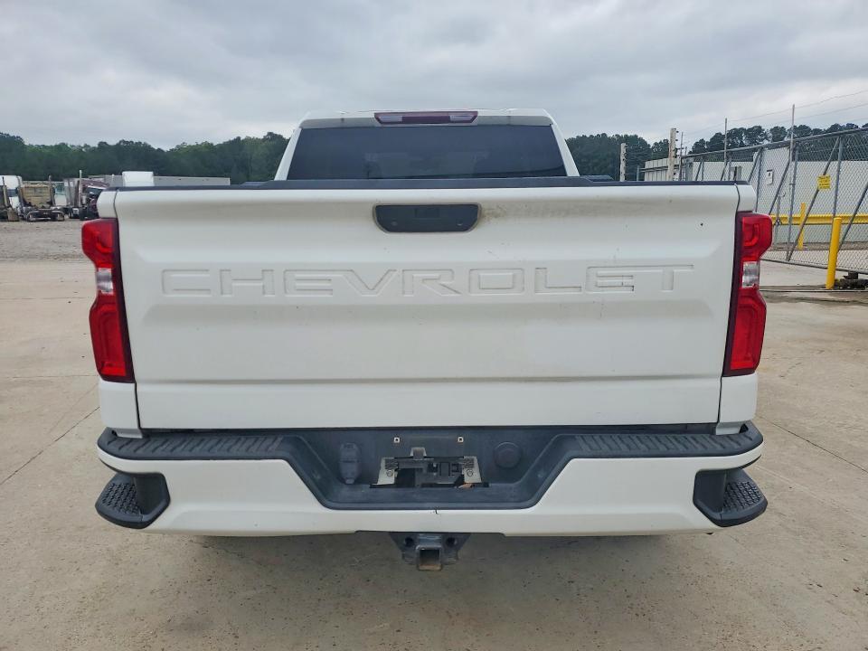 2021 Chevrolet Silverado K1500 Custom