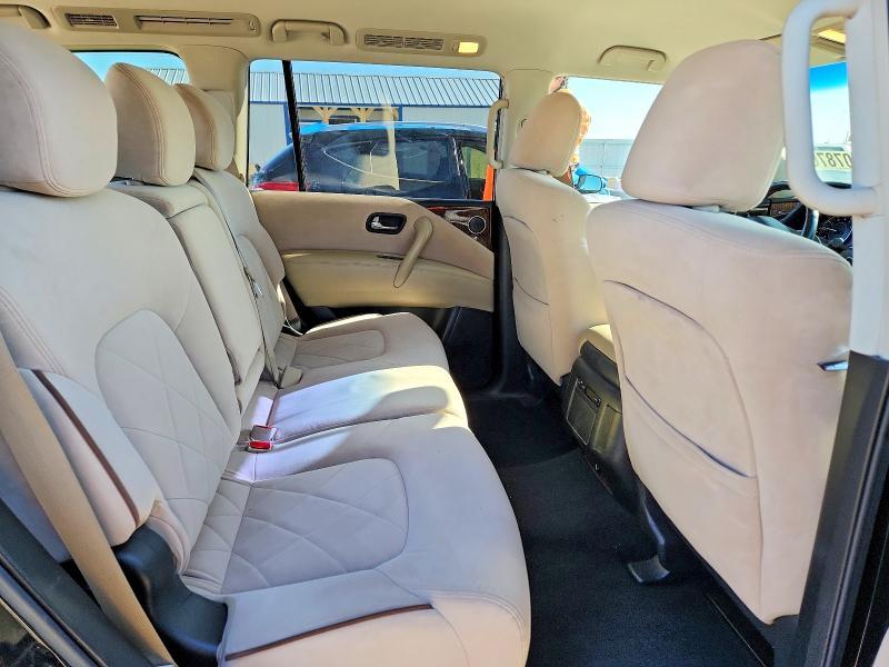 2017 Nissan Armada sv