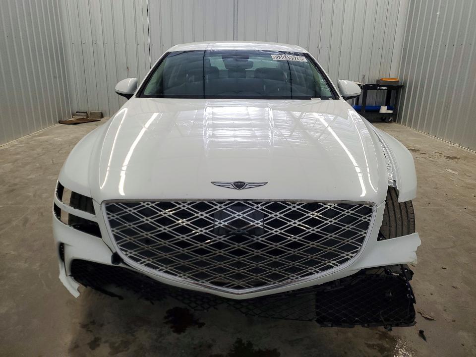 2026 Genesis G80 Base