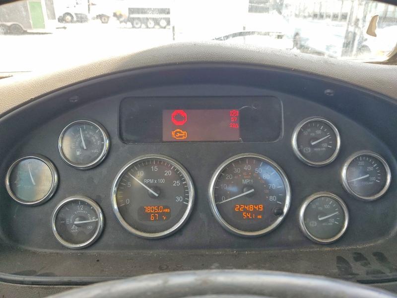 2014 Peterbilt 337 Railroad Service Truck