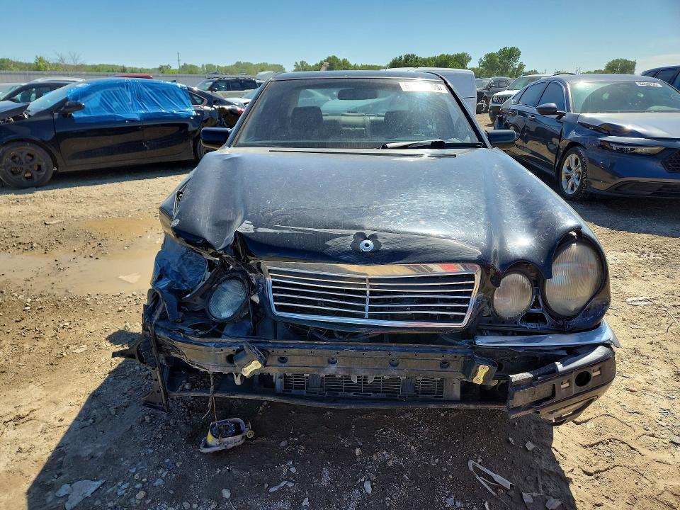 1998 Mercedes-Benz E 320