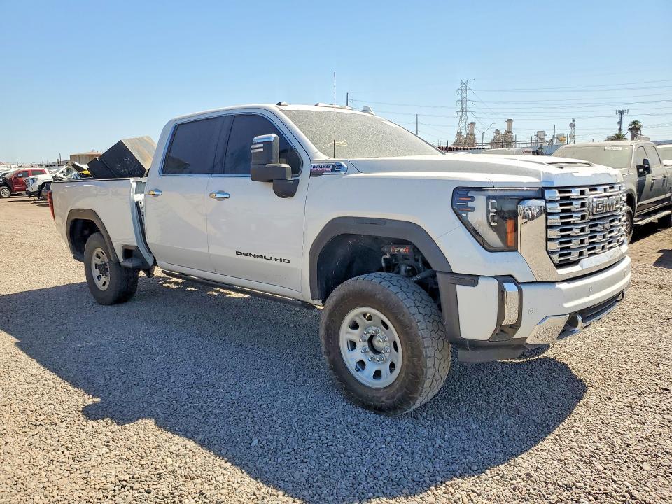 2024 GMC Sierra K3500 Denali